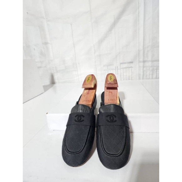 Authentic Chanel Quilted Cloth / Leather Mules Black Size 41 - Picture 1 of 12